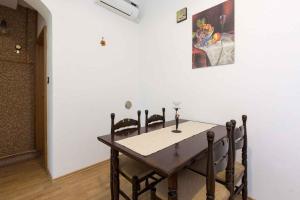 Apartment in Punat - Insel Krk 13400