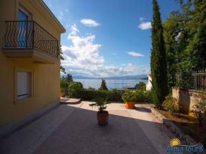 Apartment in Njivice - Insel Krk 27658