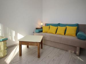 One-Bedroom Apartment with Terrace and Sea View room in Apartments by the sea Silo Krk - 18686