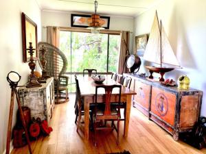 Pomegranite Beach House