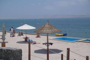 PARACAS megaview bayfront flat
