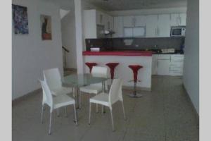 PARACAS megaview bayfront flat