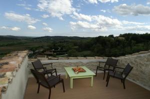 B&B / Chambres d'hotes La Maison du Passage - Chambres - Suites premium, Spa, Piscine et Restaurant : photos des chambres
