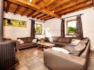 Spacious house with sunny garden
