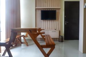 Best View & Strategic 2BR Apartment at Tamansari Papilio By Travelio