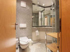 Dünenpark Binz - Komfortplus Ferienwohnung mit 1 Schlafzimmer und Balkon im Dachgeschoss 060