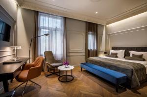 Twin Room room in Hotel Ambasador
