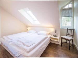 Dünenpark Binz - Komfortplus Ferienwohnung mit 2 Schlafzimmern und Balkon im Dachgeschoss 217