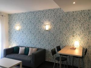 Appart'hotels PETIT NID AU BOURGET DU LAC : photos des chambres