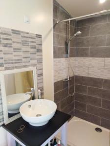 B&B / Chambres d'hotes Le chalet du Bord de l'eau : photos des chambres