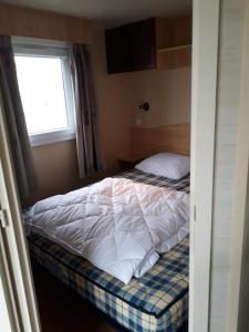 Stacaravan 4pers in Bredene met eigen tuintje 2449