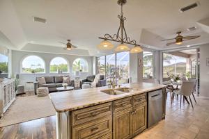 Heated PoolandSpa and Dock Apollo Beach Home on Canal
