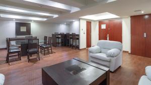 Holiday Inn Mexico City-Plaza Universidad by IHG