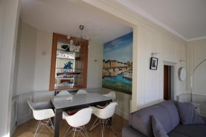 Appartements La magie du Port de Vannes et son centre historique a pied et 2 places de parking en souterrain : photos des chambres