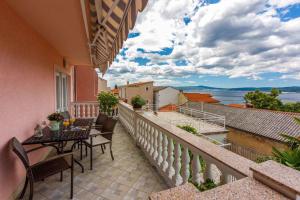 Apartment in Crikvenica 14108