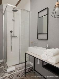 Vestal Suites Classic Adults Only