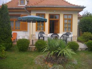 obrázek - Holiday home in Balatonmariafürdo 19232