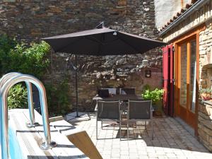 Maisons de vacances Charming holiday home in Cuxac Cabard s with pool : photos des chambres