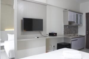 Comfy Studio Apartment at Harvard Jatinangor near UNPAD By Travelio