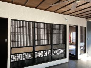 사도 佐渡民宿 憩 IKOI GUEST HOUSE & Cafe Bar 숙소 로비