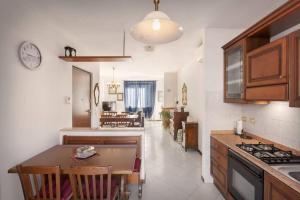Casa Lory-Appartamento a Garda