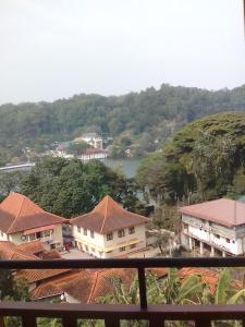 Heaven Seven Kandy
