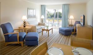 Suite room in Sunset Beach Inn