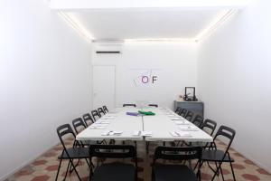 Double Room with Private Office room in Piano Tre