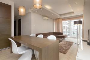 Grzybowska Platinum Apartment Tower A