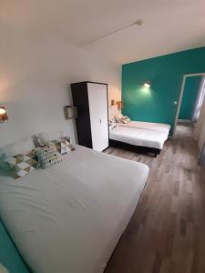 Entre Lacs et Volcans