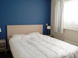 Chalet near Prinses Margriet Canal