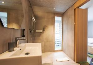 The Lab Hotel & Apartments