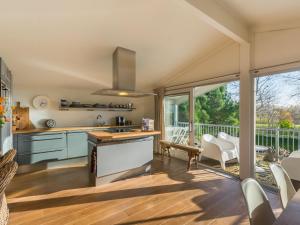 Bungalow near Marina and Beach Kamperland