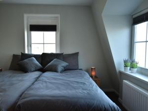 Modern holiday home near Schoorl and beach