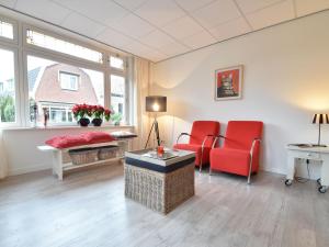 Apartment in Bergen near Sandy Beaches