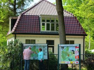 Forest Lodge in De Bult near Pool & Restaurant