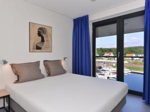 Waterfront Apartment with Terrace