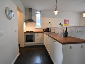 Bungalow in Kamperland near Water Sports