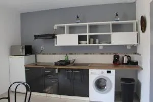 Le Gîte de La Tour Penchée - 瓦朗斯门