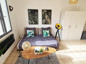 Appartements GregBnb-com - Centre Ancien - Studio Roof-Top - CLIMATISE - 5eme etage : photos des chambres