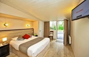 Hotels La Chaumiere : photos des chambres