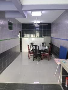 Bagan Lalang Homestay Fully Aircon