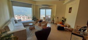 Golden Healing Journeys Homestay