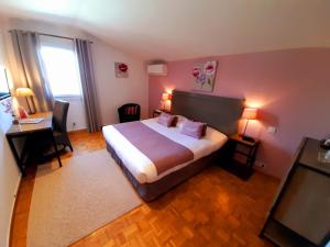 Hotels Le Fabian des Baux : photos des chambres