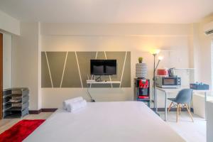 Best and Simply Homey Studio Cinere Resort Apartment By Travelio