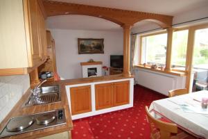 Apartment with Terrace room in Ferienwohnungen Bodnereck