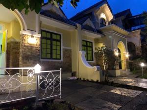 Villa kota bunga cipanas 3 kamar baru