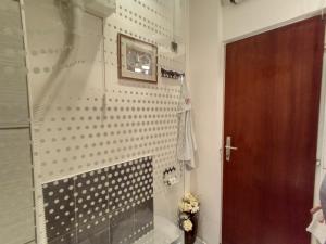 Studio Apartment Corner 