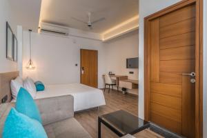 SKYLA Studios & Suites - Jubilee Hills
