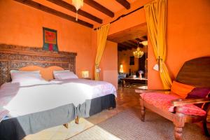 Two-Bedroom Cottage with Terrace (5 Adults) room in Casa El Morro
